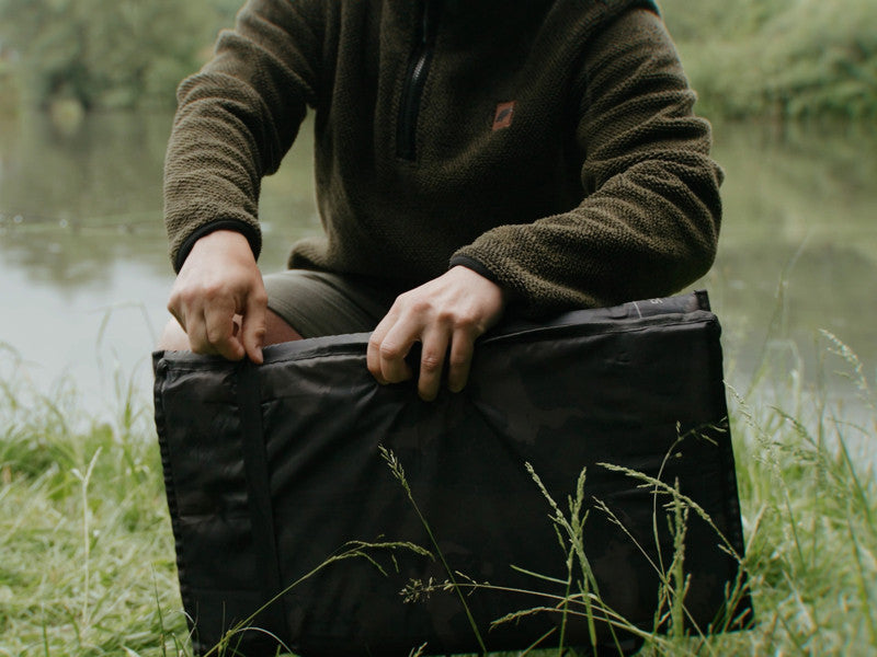 Delphin CarpMAT BANX Camo Fischmatte