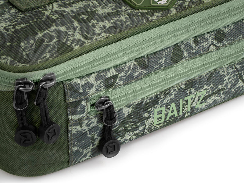 Delphin Baitz SPACE C2G Tasche mit den Dosen